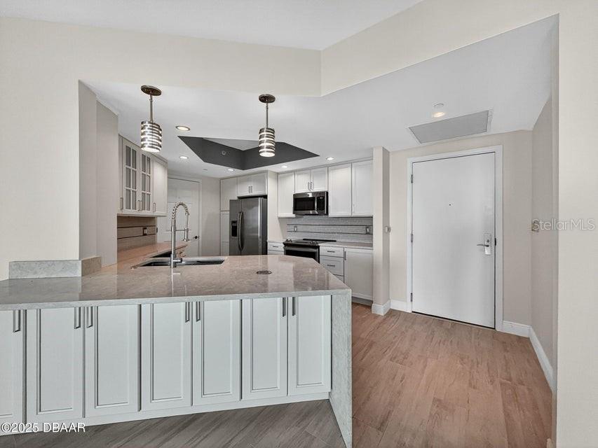 MARINA GRANDE/HALIFAX 01 - Residential