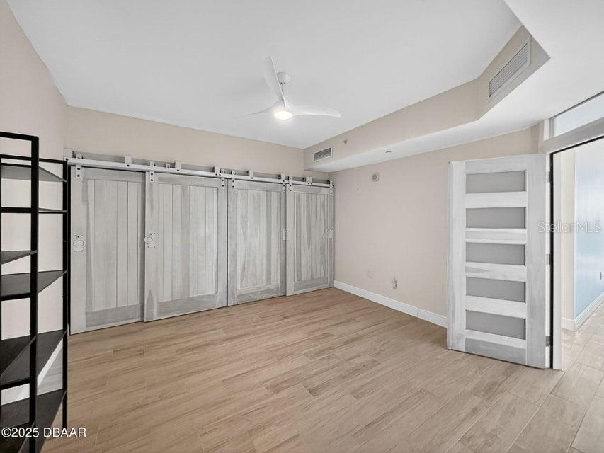 MARINA GRANDE/HALIFAX 01 - Residential