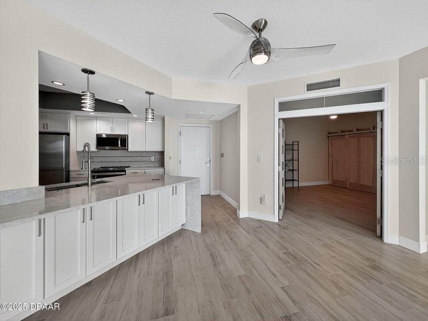 MARINA GRANDE/HALIFAX 01 - Residential