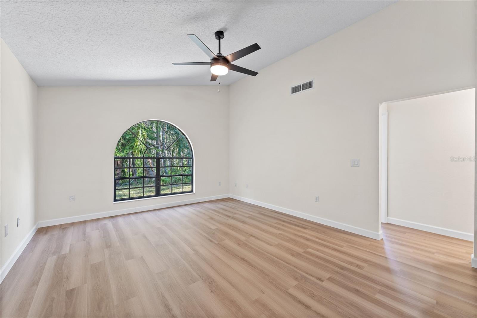 CYPRESS LAKES - Residential