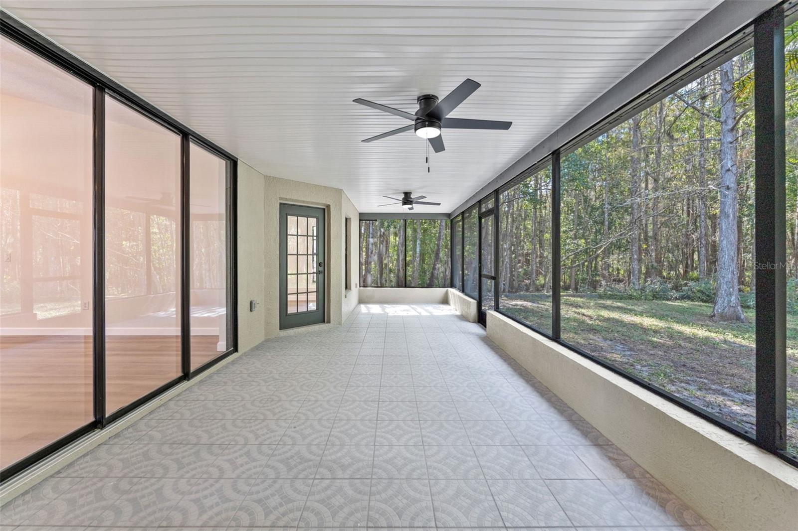 CYPRESS LAKES - Residential