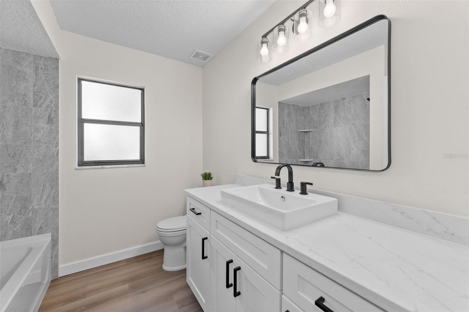 CYPRESS LAKES - Residential