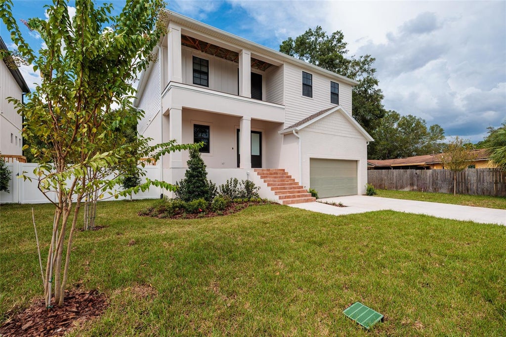 Photo of 4703 W Knights Avenue, Tampa, FL 33611 (MLS # TB8536602)