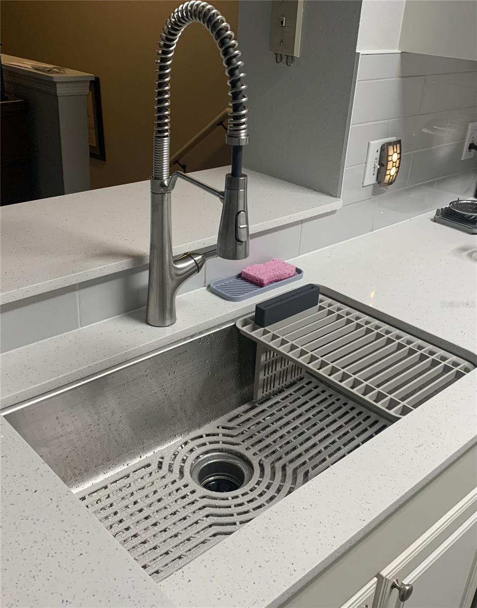 SOUTHERN PINES CONDO - Residential Lease