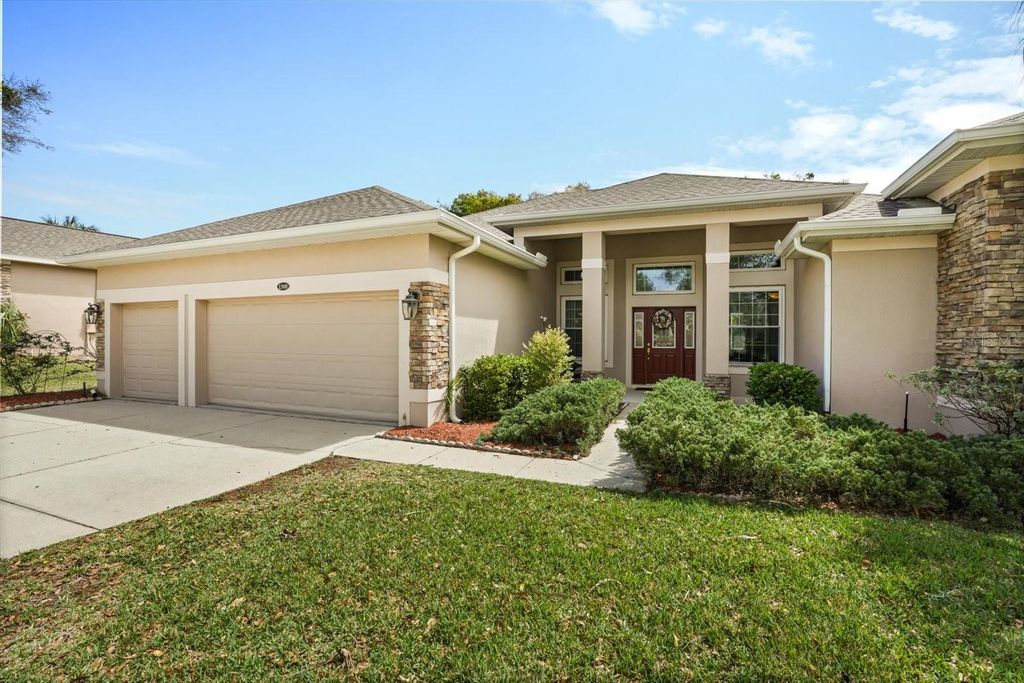Photo of 1500 Ledgemont Lane, Clermont, FL 34711 (MLS # O6392434)