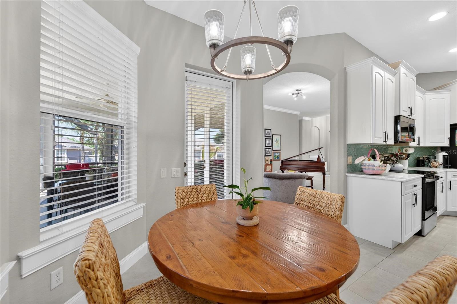 CREWS LAKE TRAILS - Residential