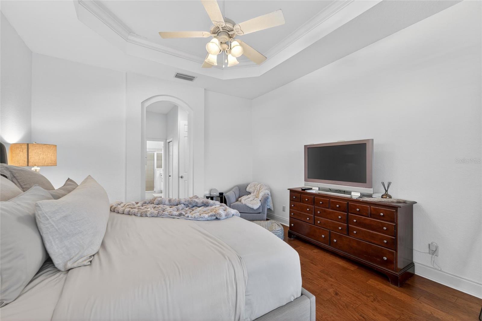 CREWS LAKE TRAILS - Residential