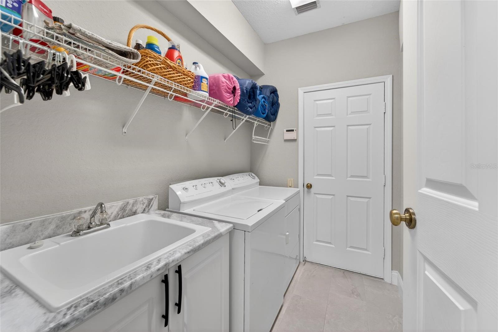 CREWS LAKE TRAILS - Residential