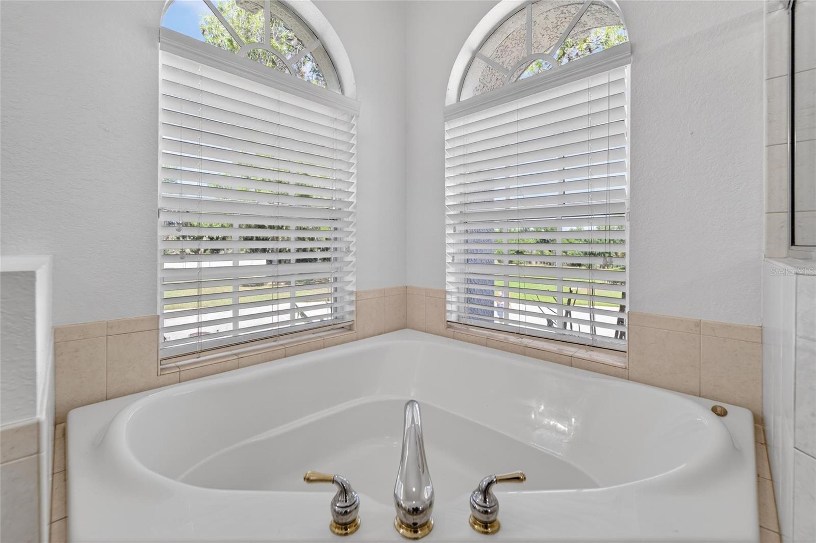 CREWS LAKE TRAILS - Residential