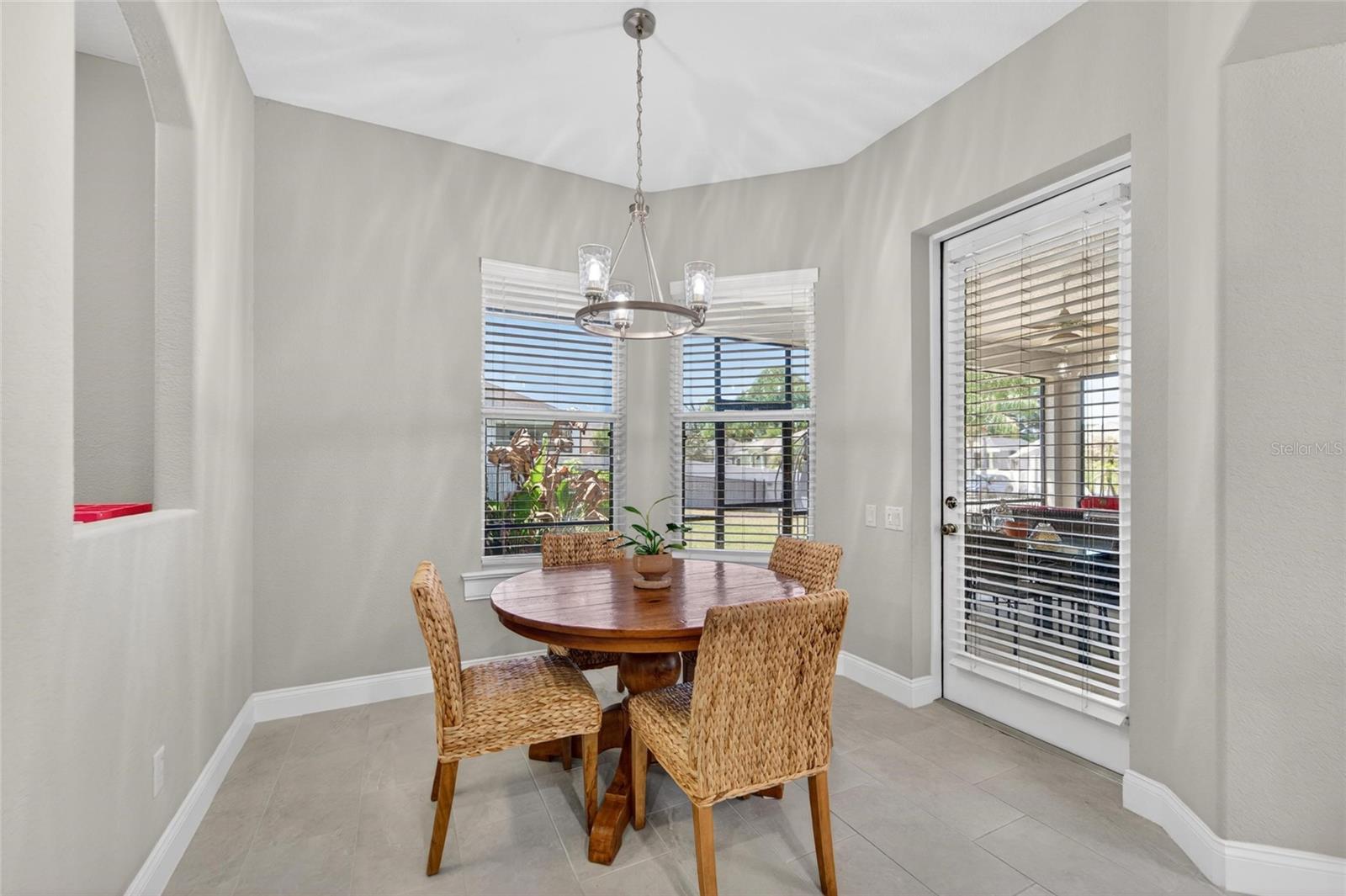 CREWS LAKE TRAILS - Residential