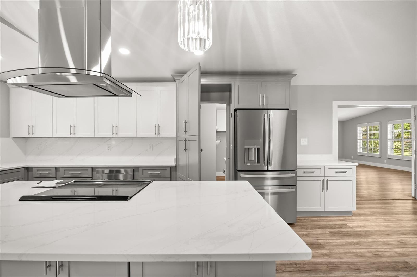 TIMBERLANE SHORES - Residential