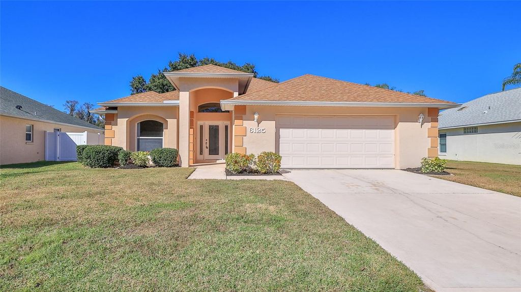 Photo of 6125 Sabal Point Circle, Port Orange, FL 32128 (MLS # V4947055)