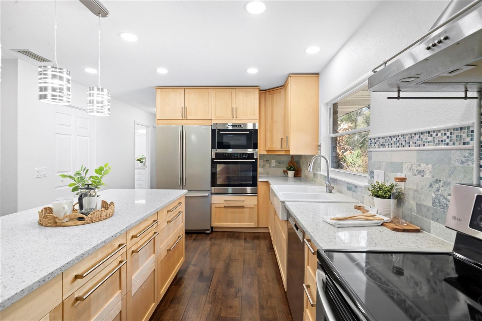 NORRIS DUPONT & GAUDRY GRANT - Residential