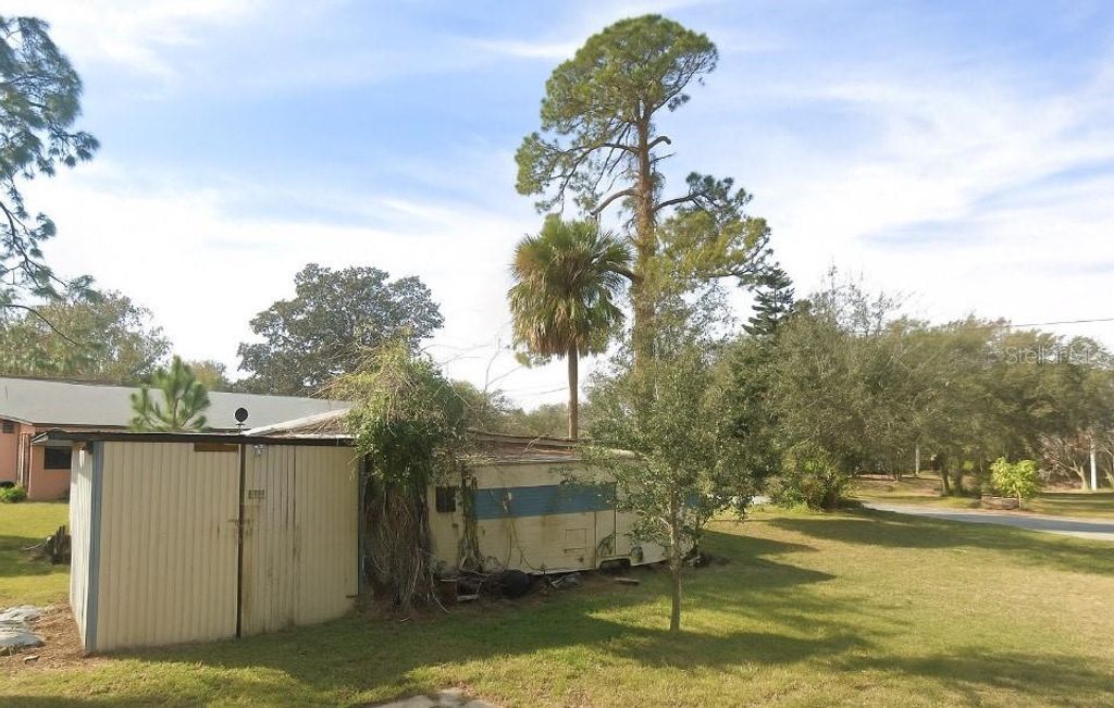 Photo of 28 Magnolia Road, Palm Coast, FL 32137 (MLS # G5102385)