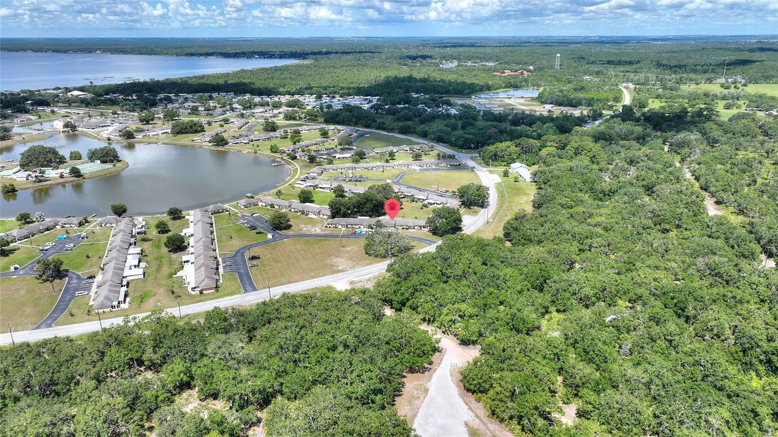 LAKESHORE CLUB - Residential