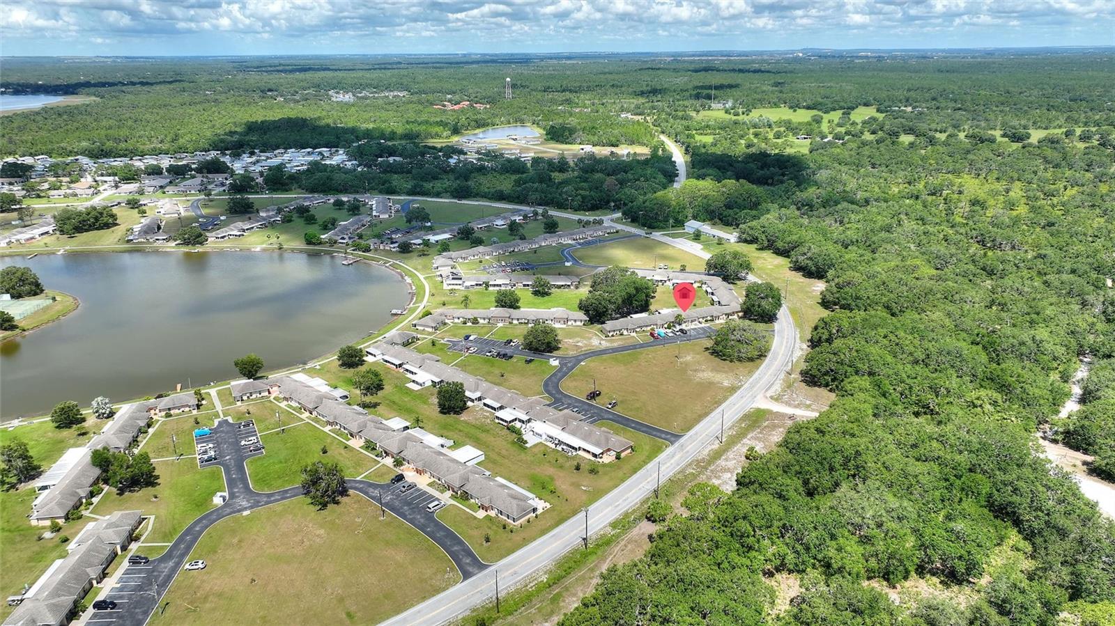 LAKESHORE CLUB - Residential