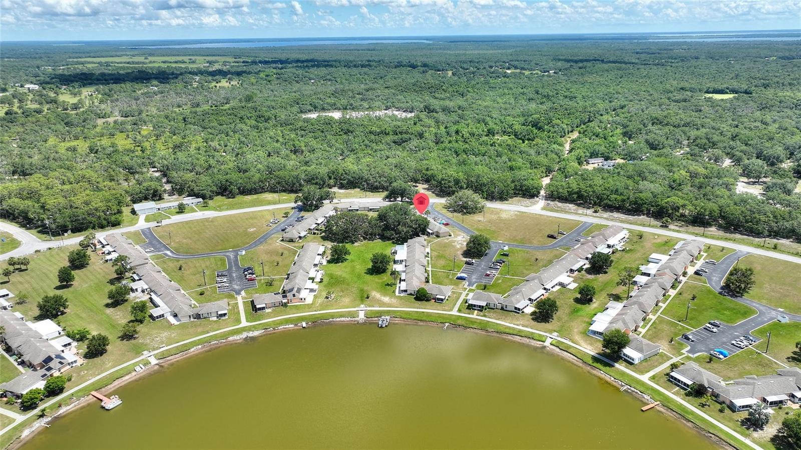 LAKESHORE CLUB - Residential