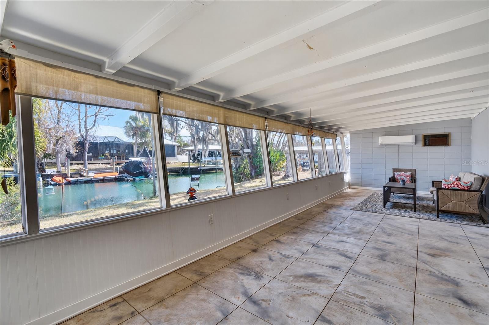 GLEN AIRE ESTATES - Residential