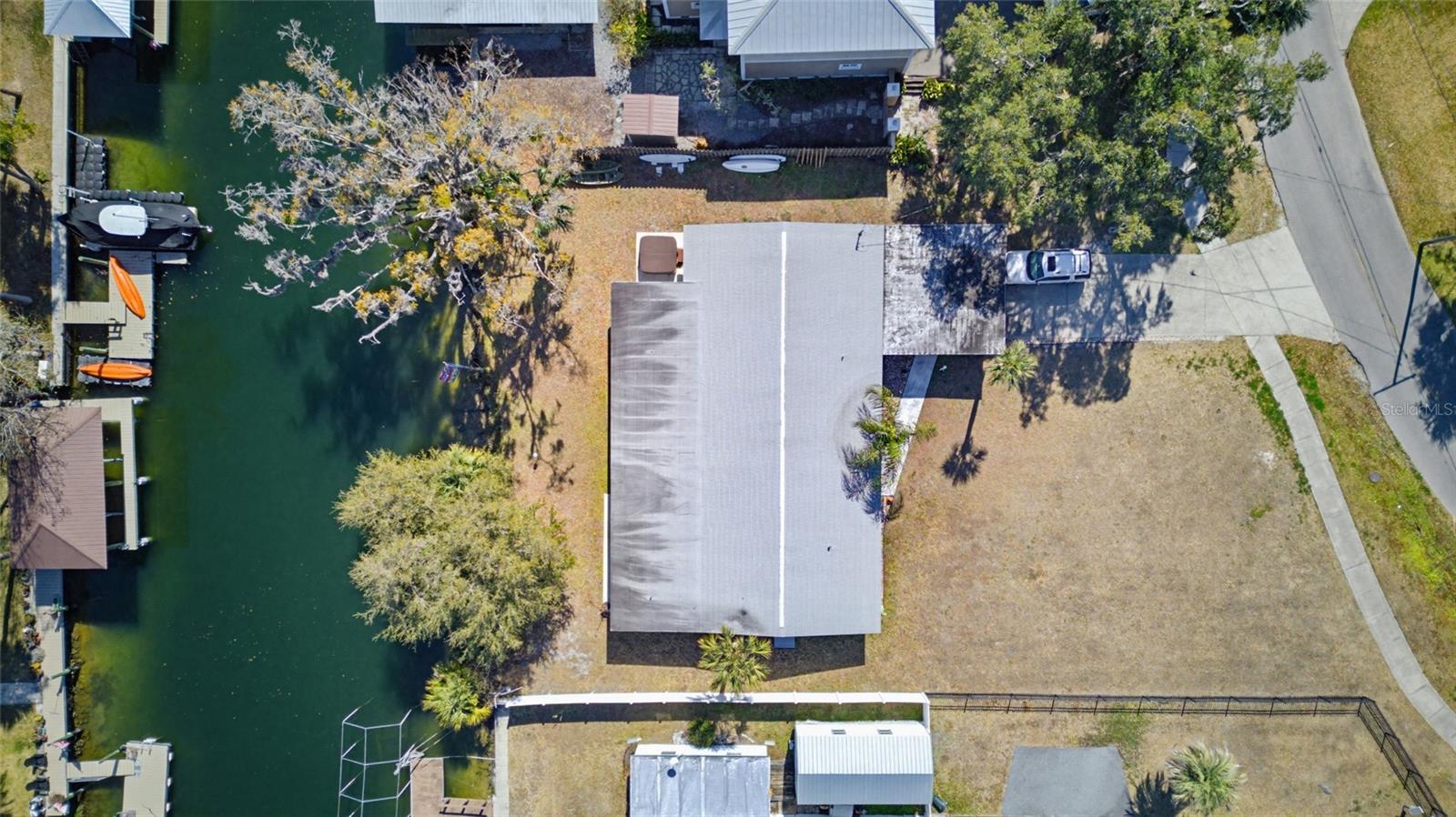 GLEN AIRE ESTATES - Residential