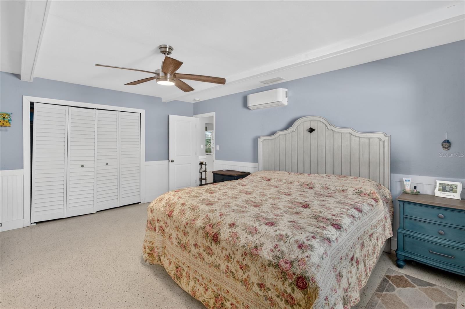 GLEN AIRE ESTATES - Residential