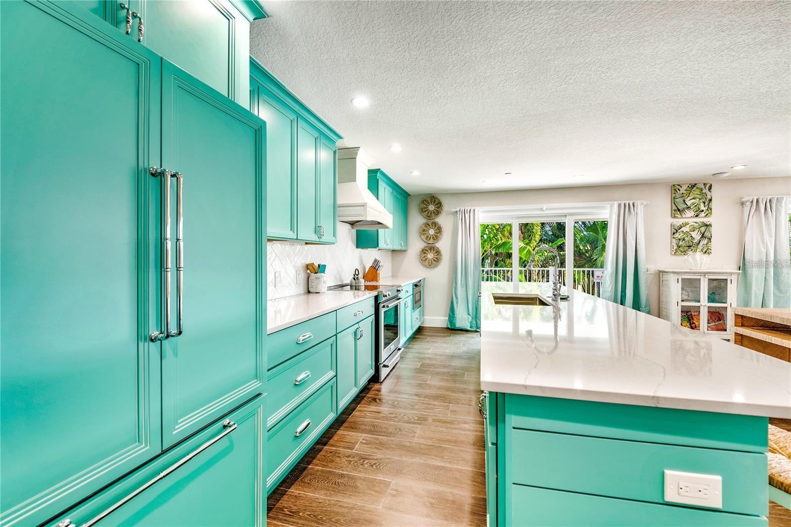 SARASOTA BEACH - Residential