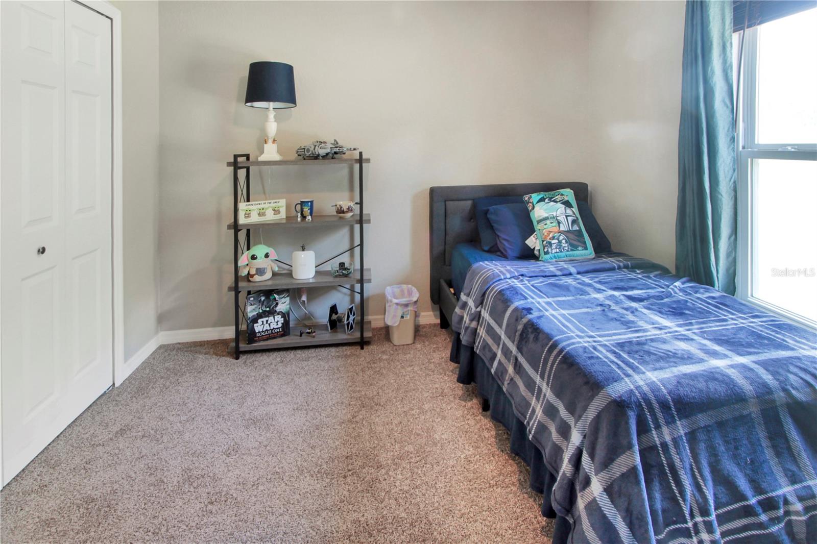 MARION OAKS - Residential