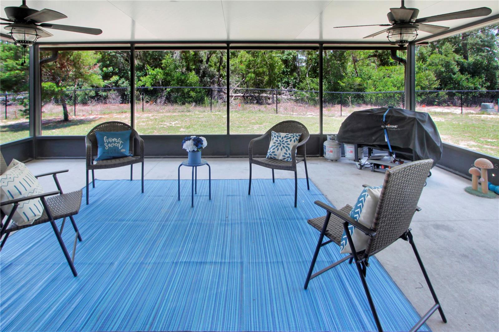 MARION OAKS - Residential