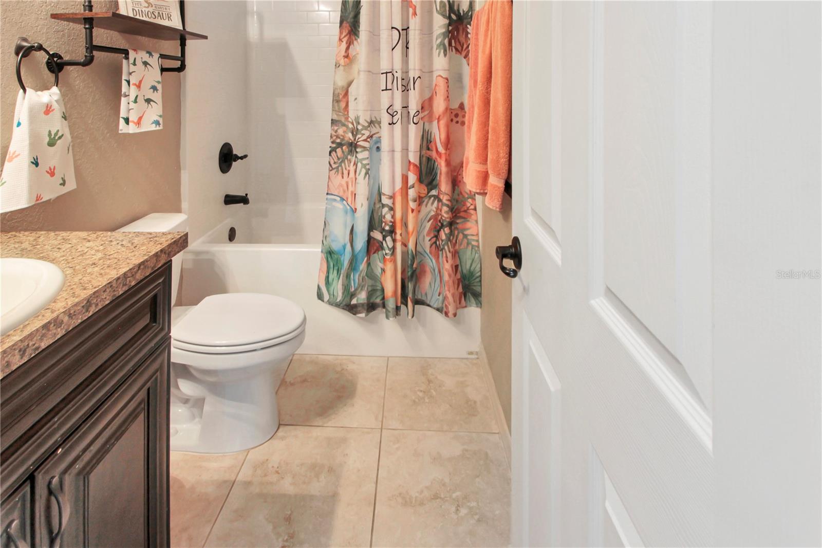 MARION OAKS - Residential