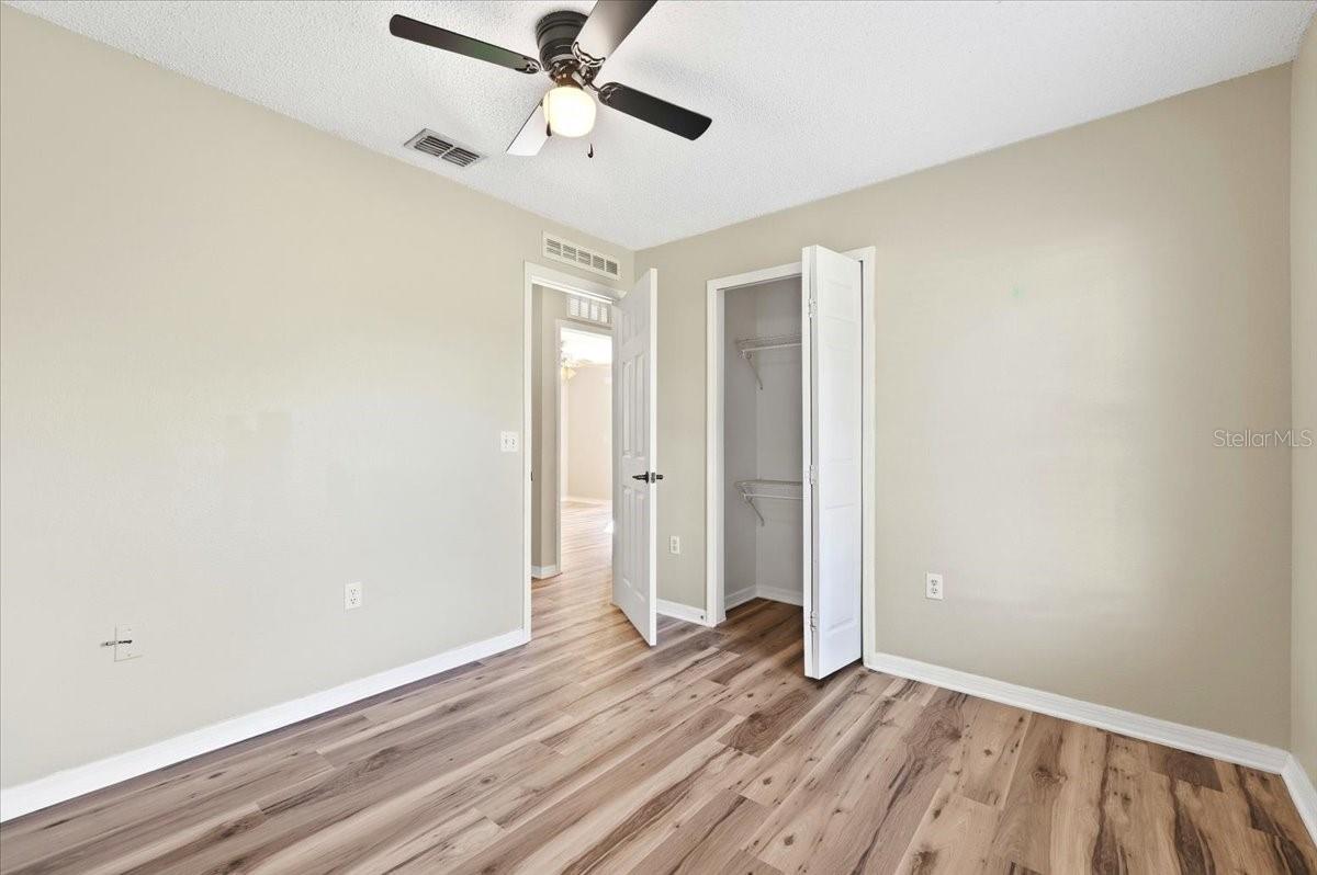 WHISPERING TRAILS PH 01 - Residential