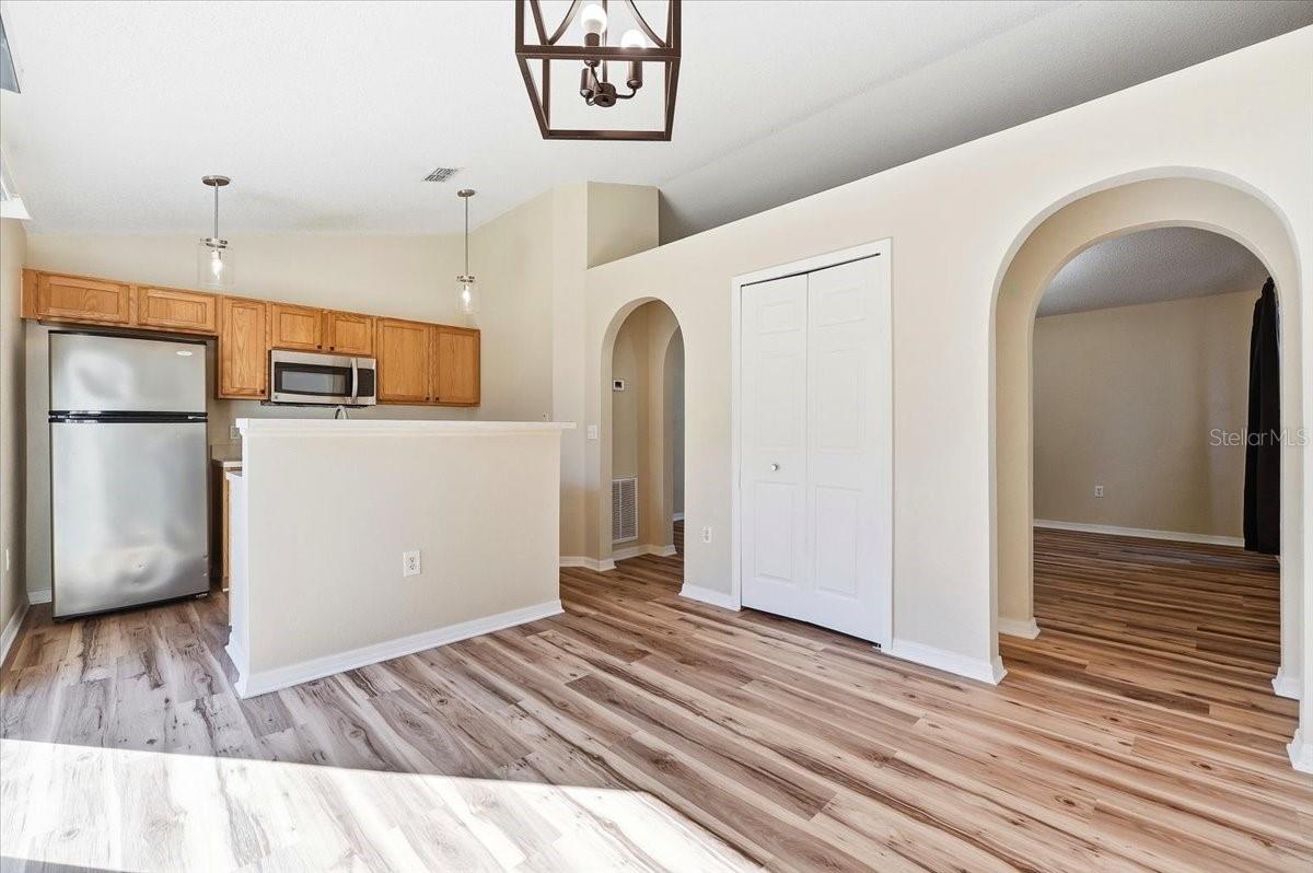 WHISPERING TRAILS PH 01 - Residential