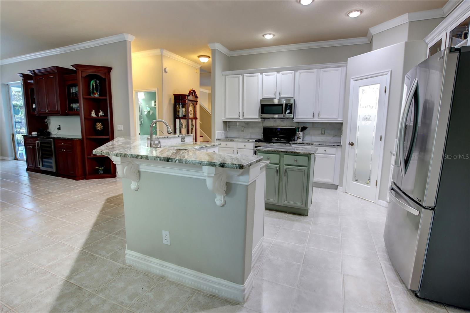 HEATHROW/CHERRY RIDGE - Residential