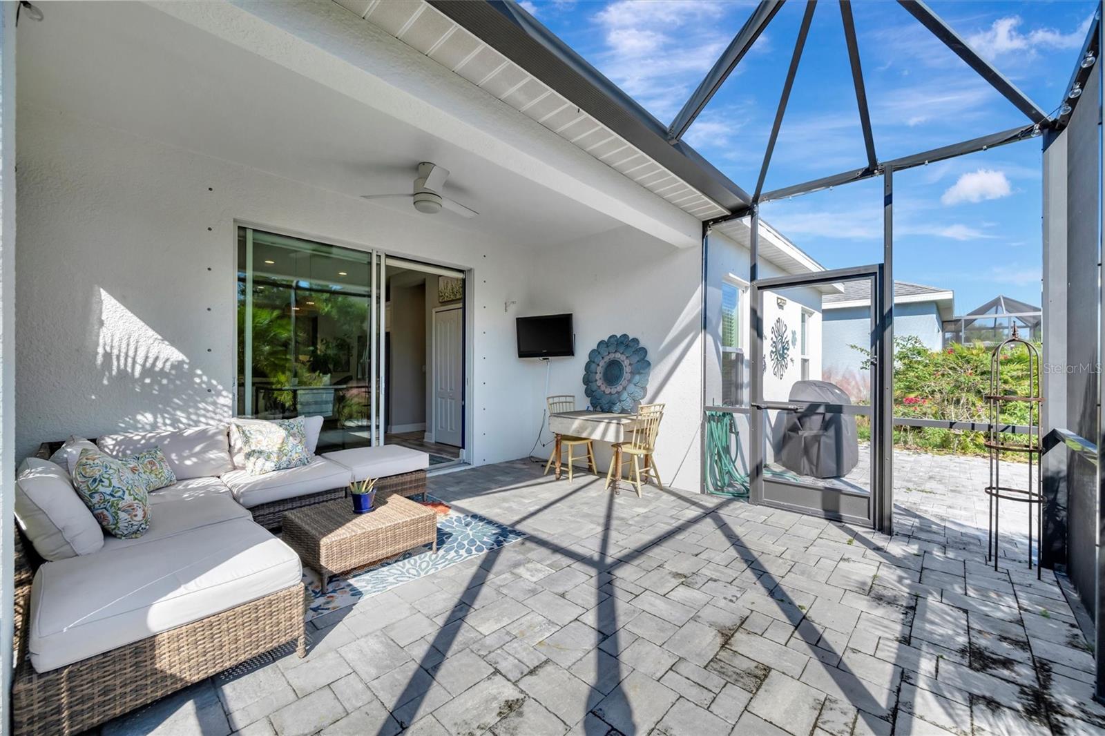 SILVERLEAF PH VI - Residential Lease