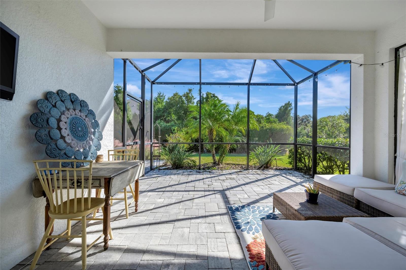 SILVERLEAF PH VI - Residential Lease