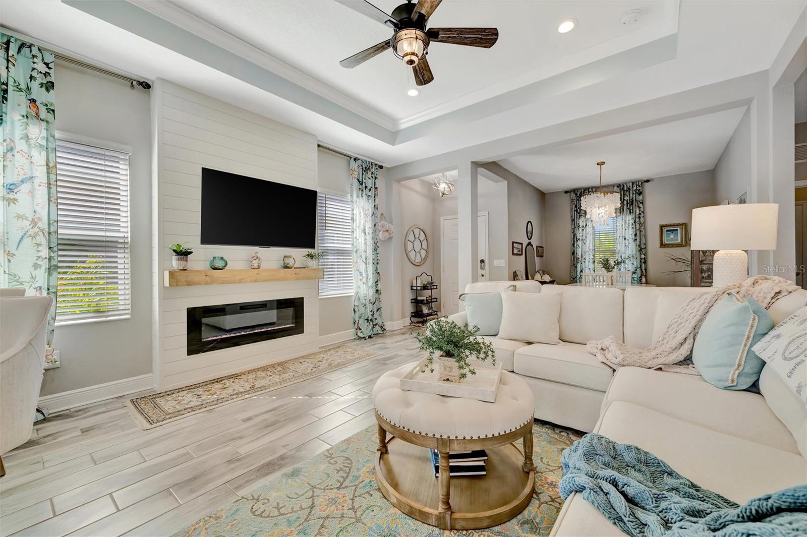 SILVERLEAF PH VI - Residential Lease