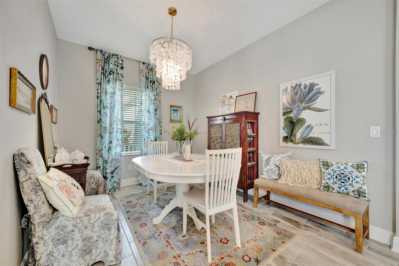 SILVERLEAF PH VI - Residential Lease