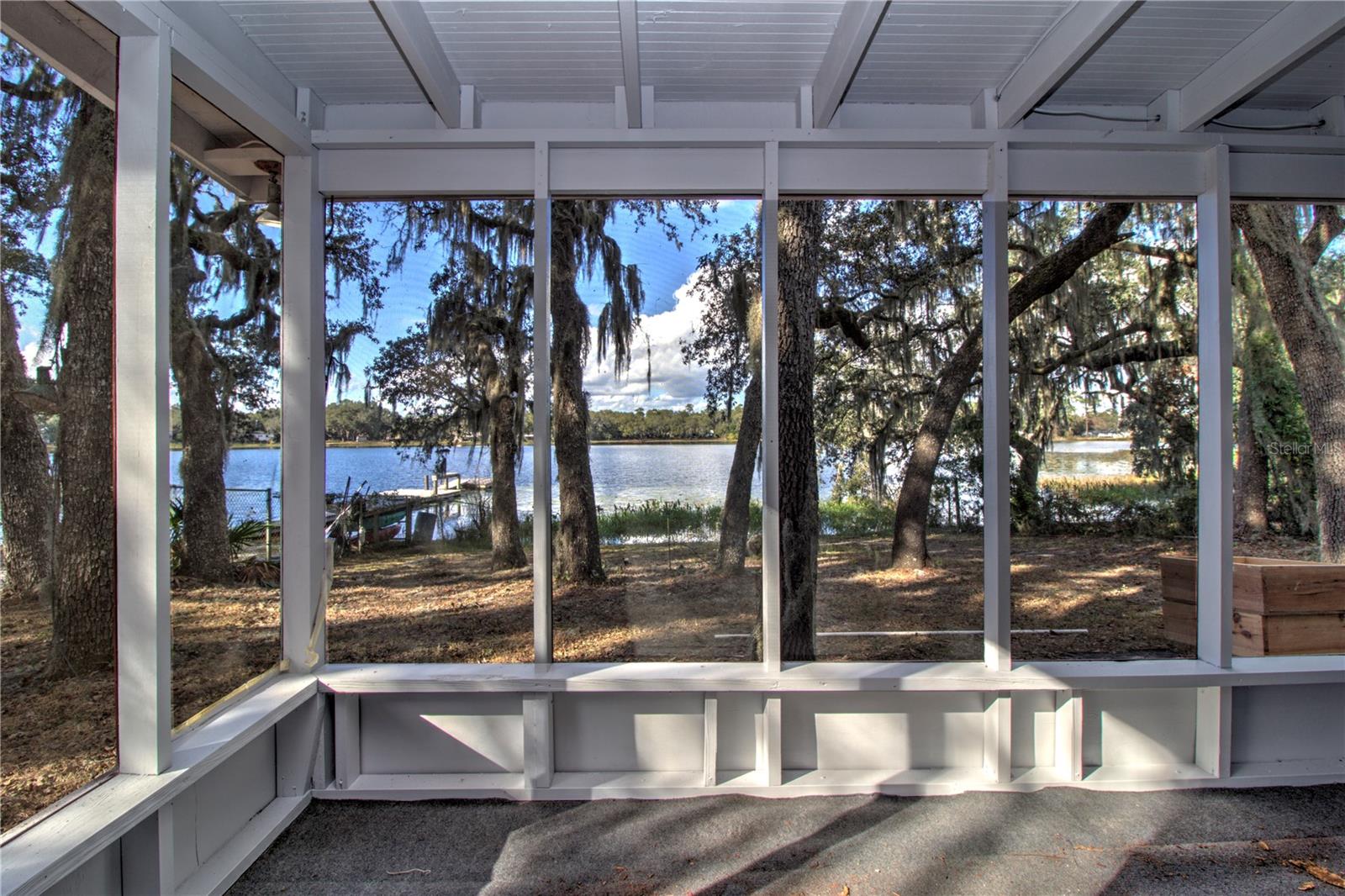 MILES KALE LAKE - Residential