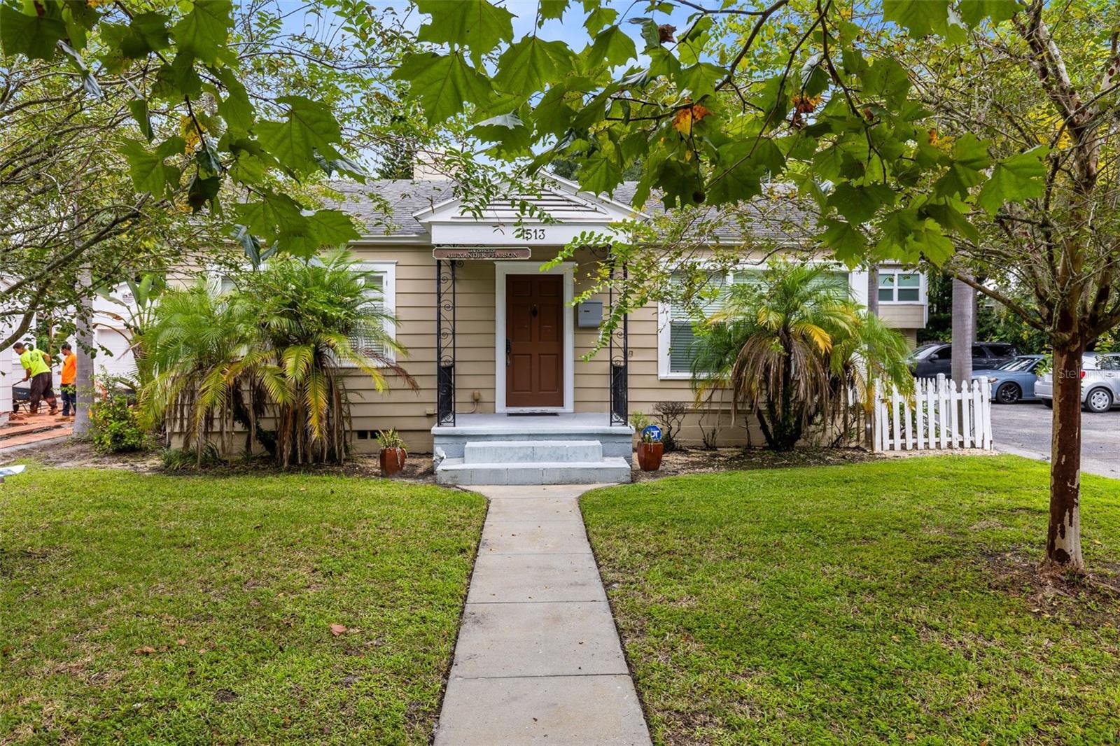 1513 & 1515 E LIVINGSTON STREET B