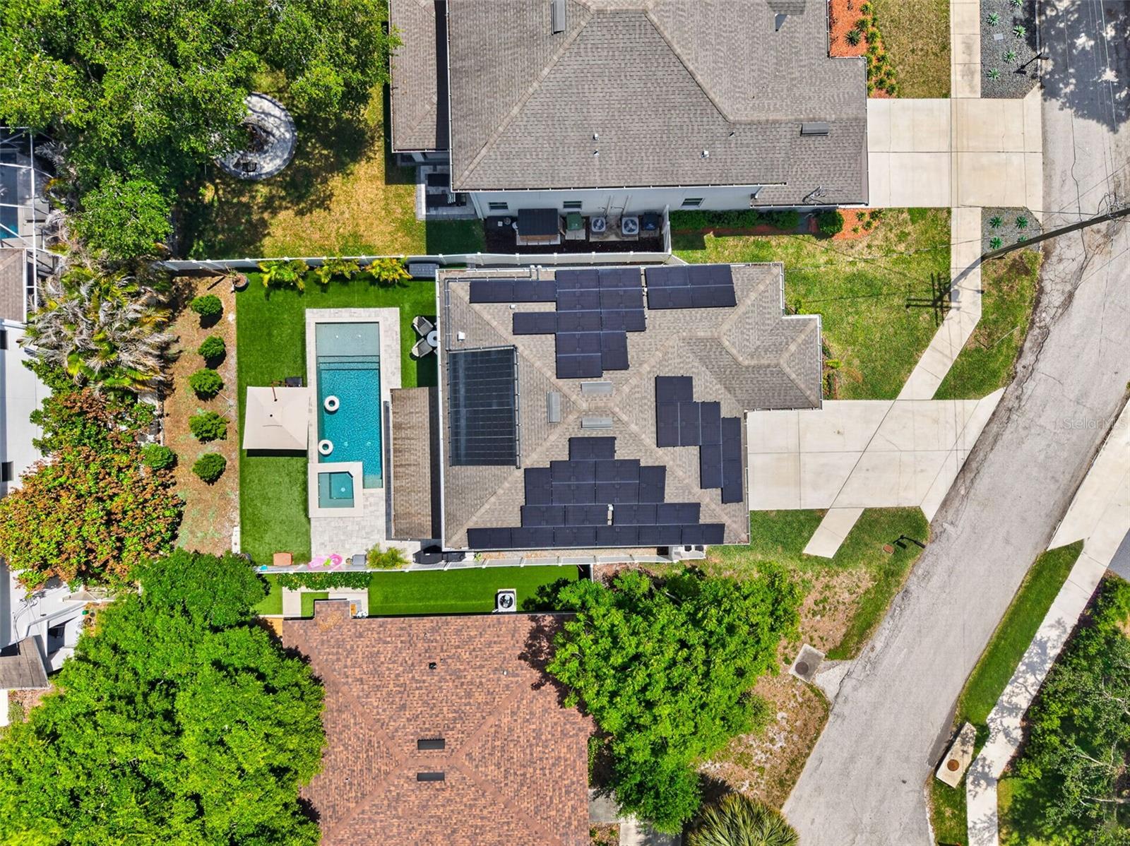 SUBURB ROYAL SUB - Residential