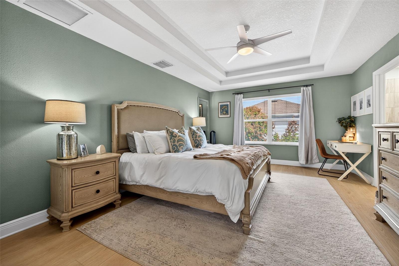 SUBURB ROYAL SUB - Residential