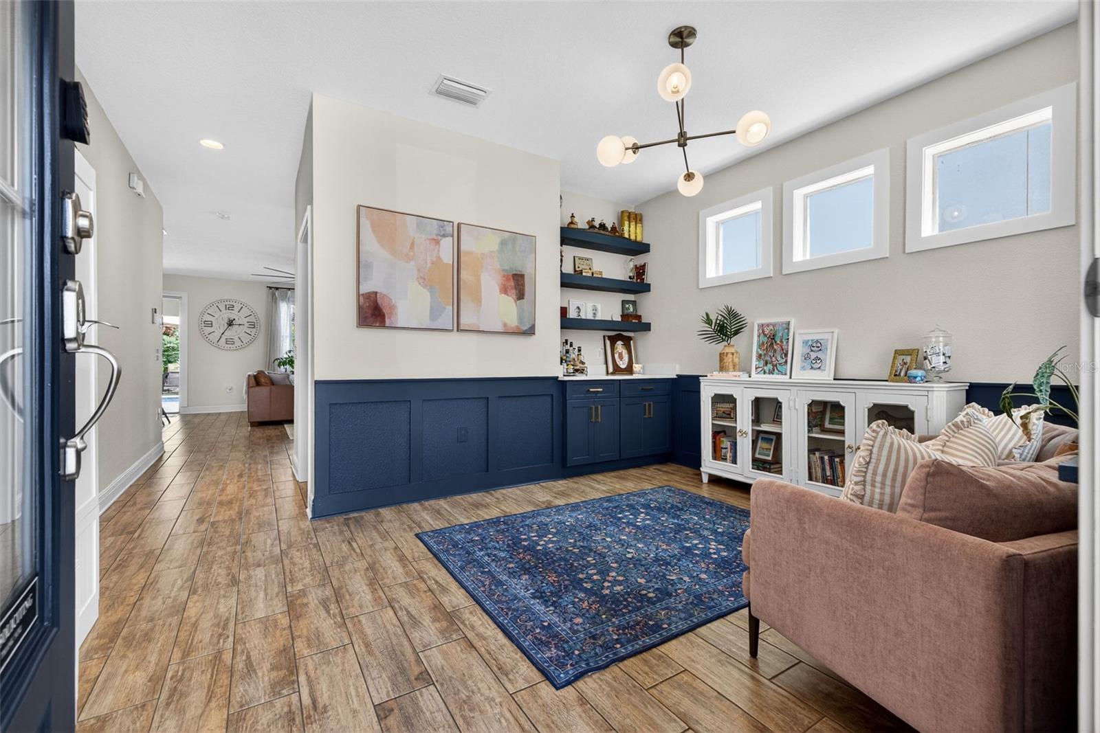 1031 W ALFRED STREET