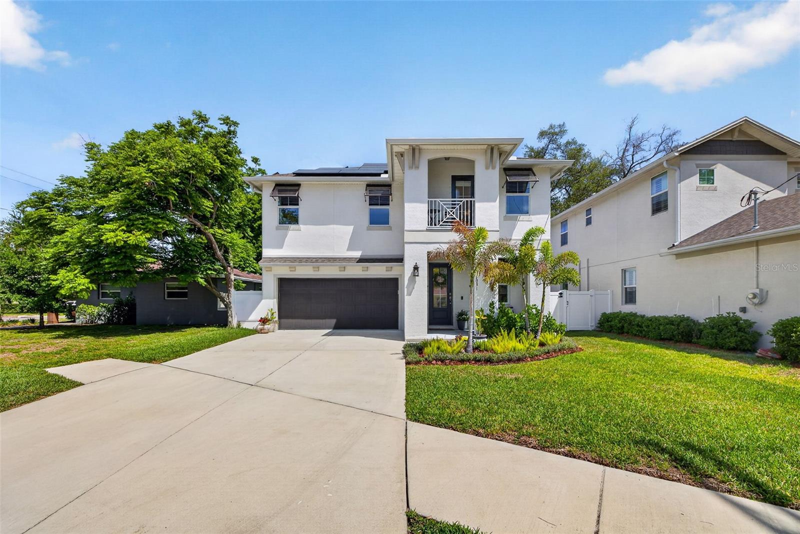 SUBURB ROYAL SUB - Residential