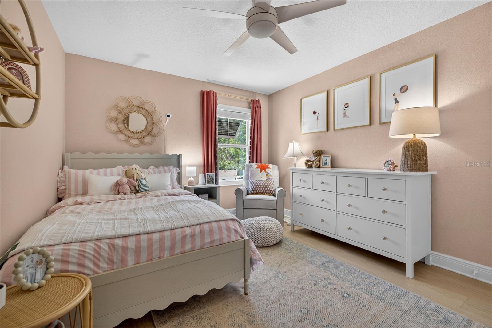 SUBURB ROYAL SUB - Residential