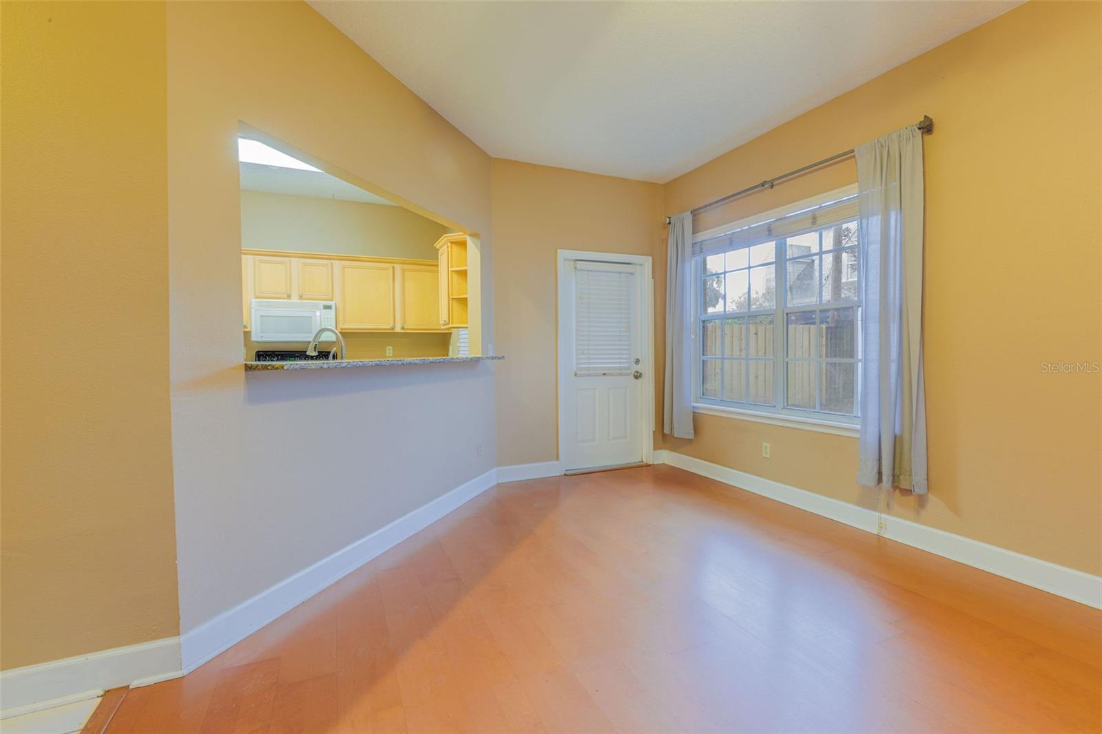 2418 FORMOSA AVENUE