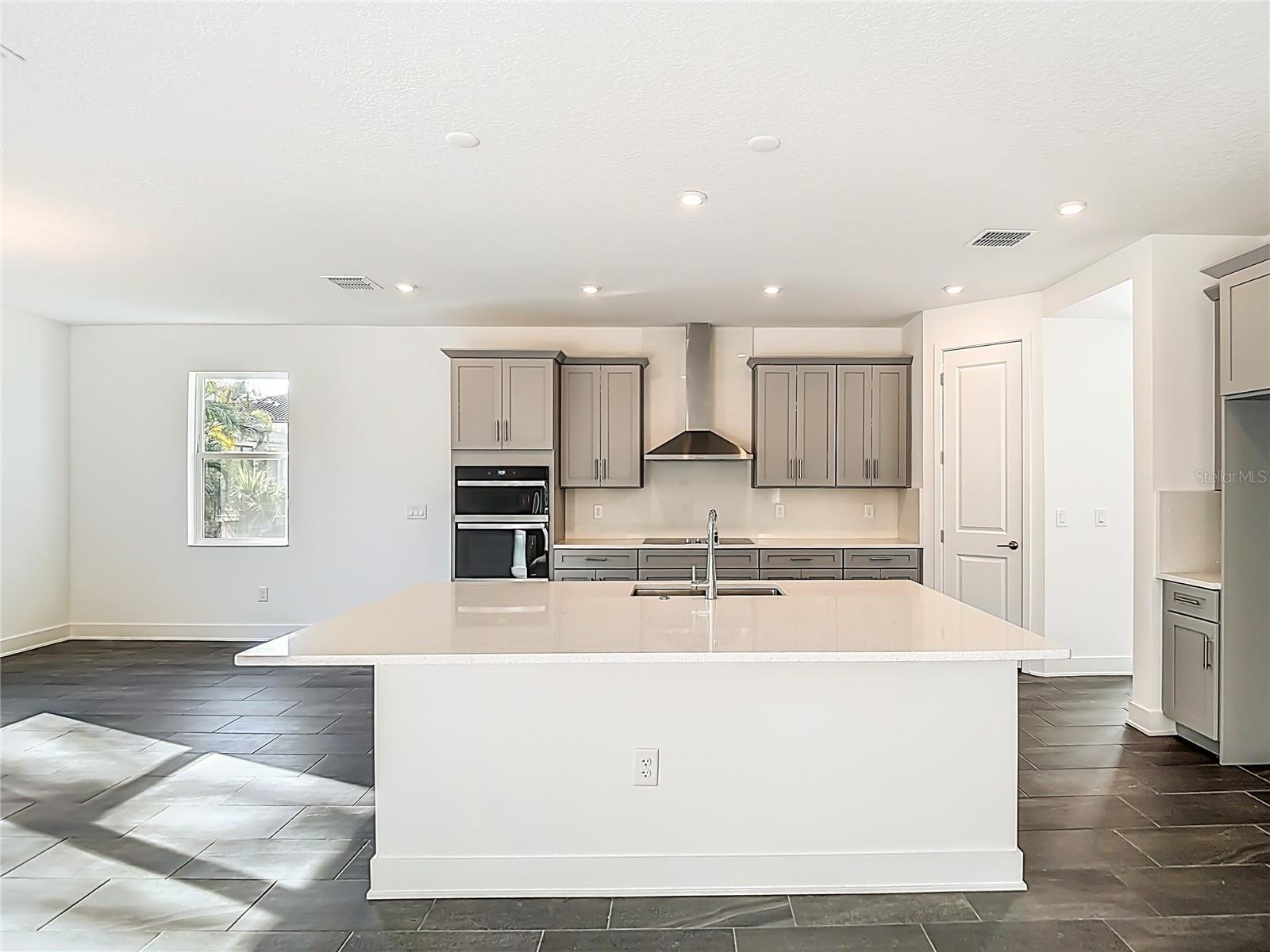 BEL MAR UNIT 3 - Residential