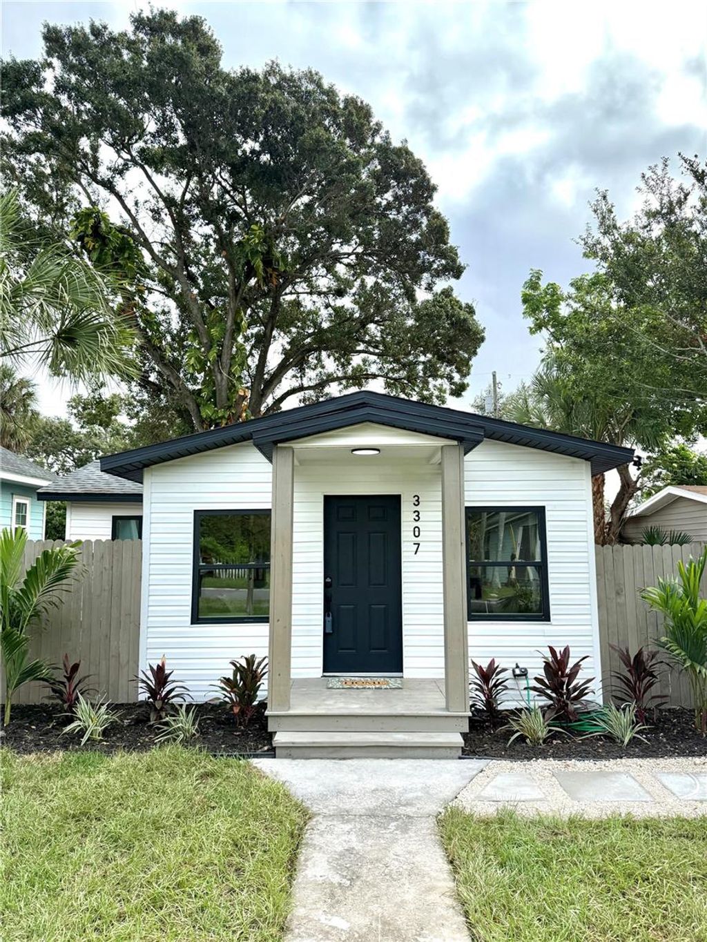 Photo of 3307 25th St N, St Petersburg, FL 33713 (MLS # TB8436738)