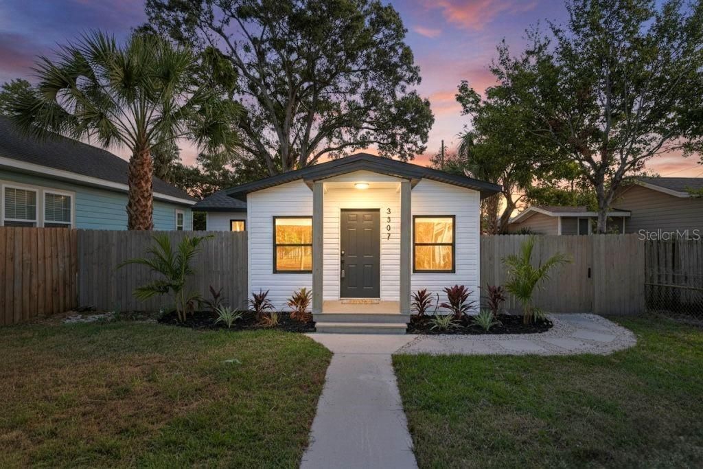 Photo of 3307 25th St N, St Petersburg, FL 33713 (MLS # TB8436738)