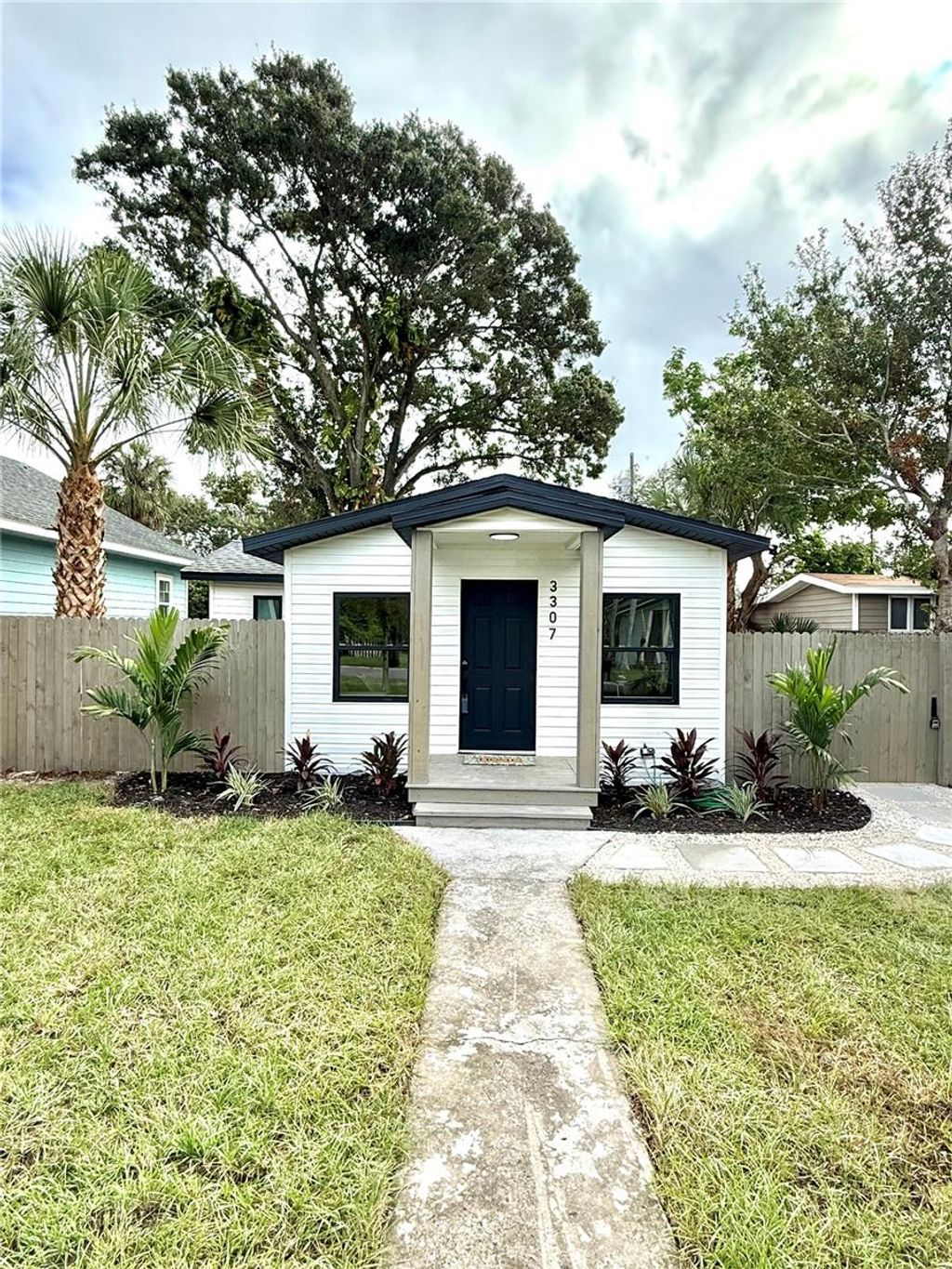 Photo of 3307 25th St N, St Petersburg, FL 33713 (MLS # TB8436738)