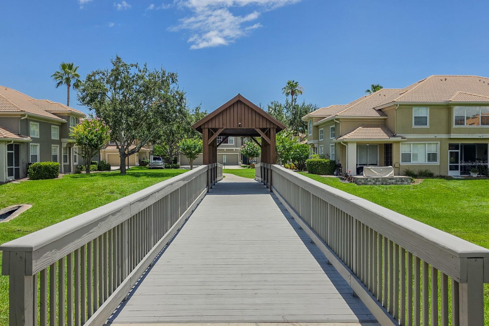 COVERED BRIDGE TWNHMS - Residential Lease