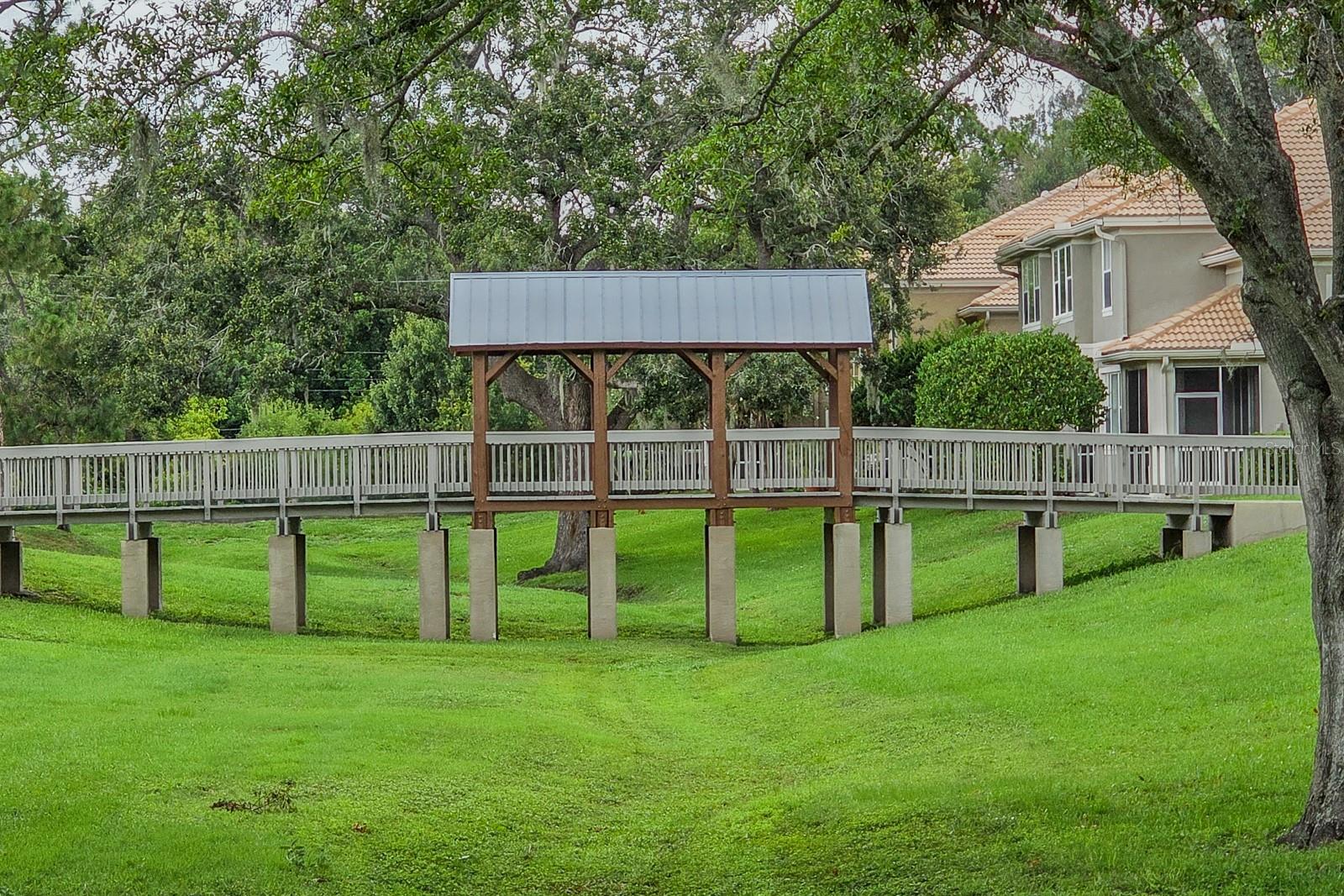 COVERED BRIDGE TWNHMS - Residential Lease
