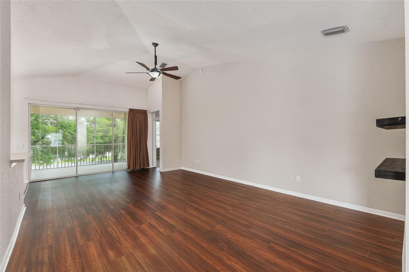 BRIGHTON PH 02 - Residential